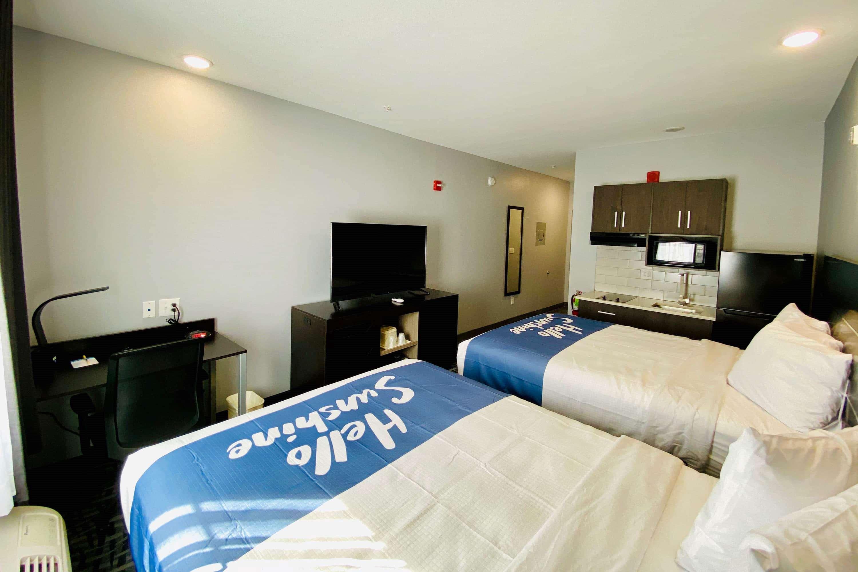 Days Inn & Suites By Wyndham Horn Lake - Memphis Graceland Extérieur photo